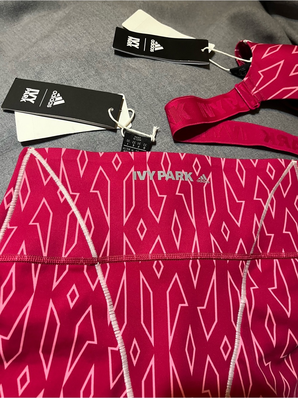 NWT Adidas x Ivy Park Bold Pink Monogram Set XS Bra Shorts